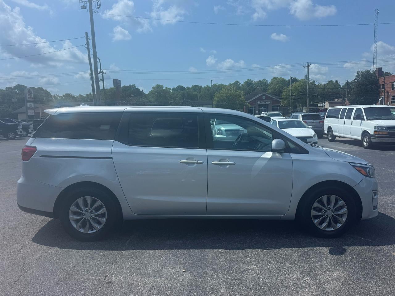 Kia Sedona LX FWD 2021