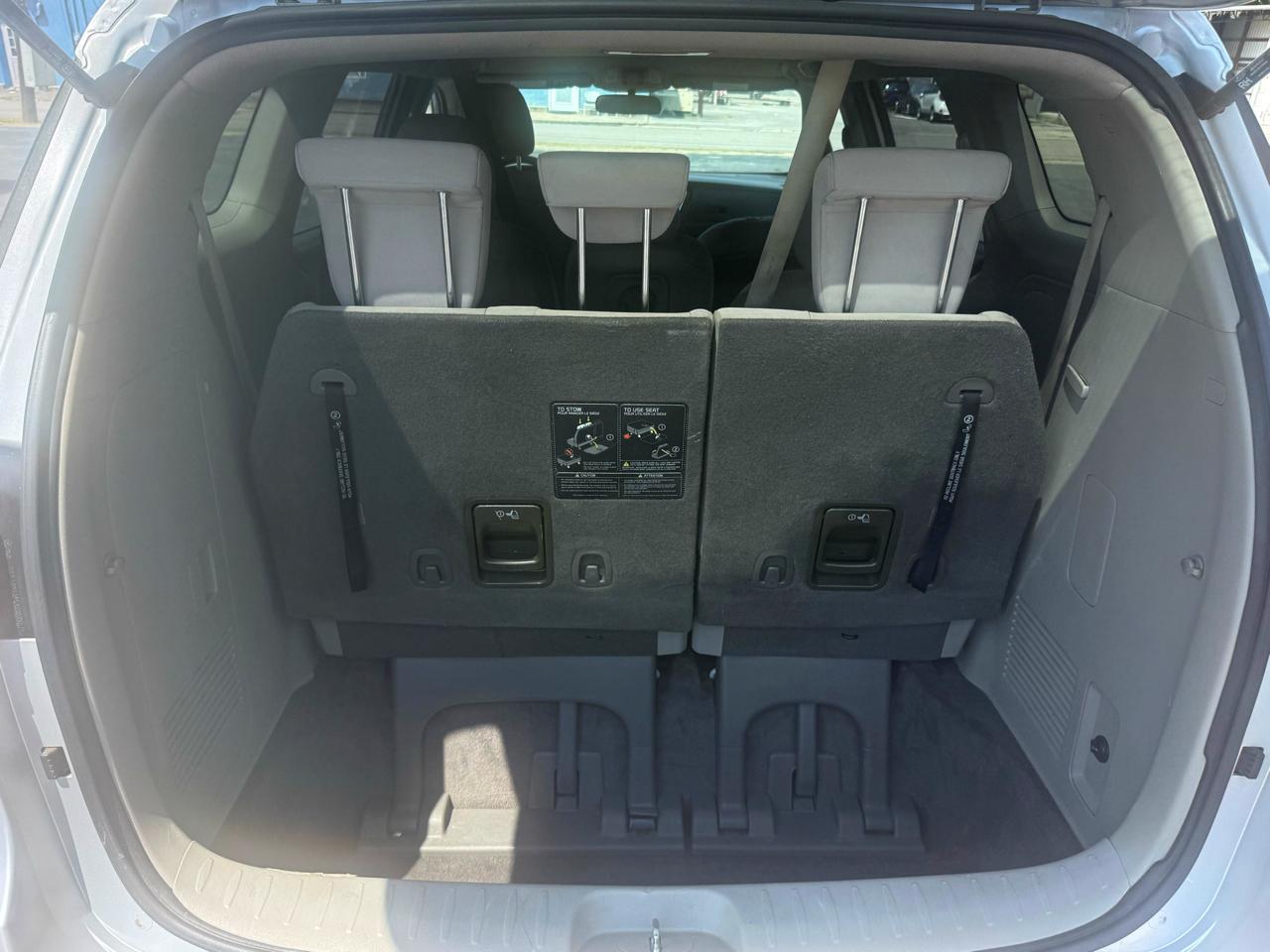 Kia Sedona LX FWD 2021