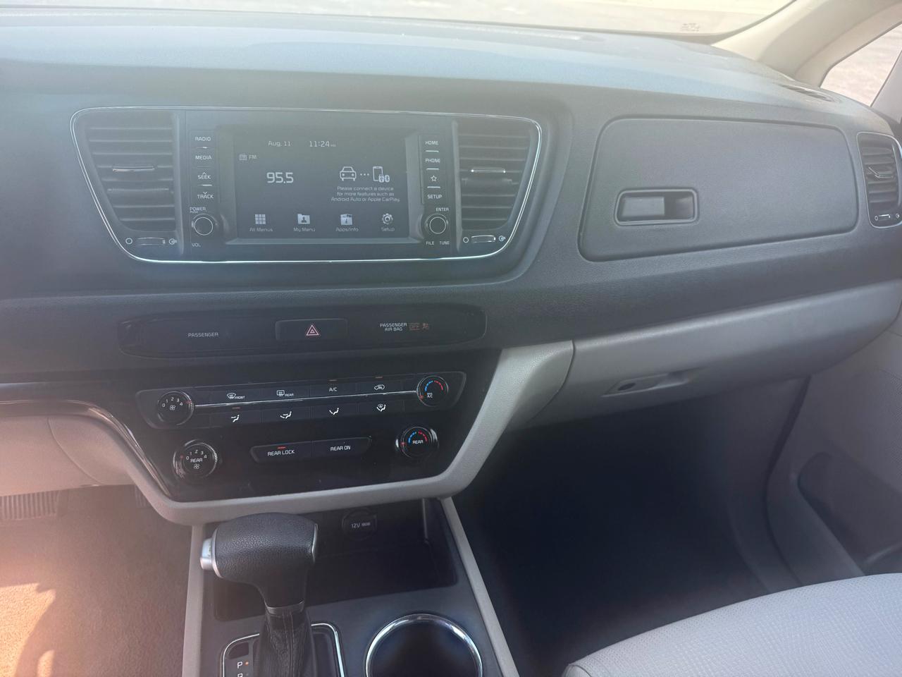 Kia Sedona LX FWD 2021