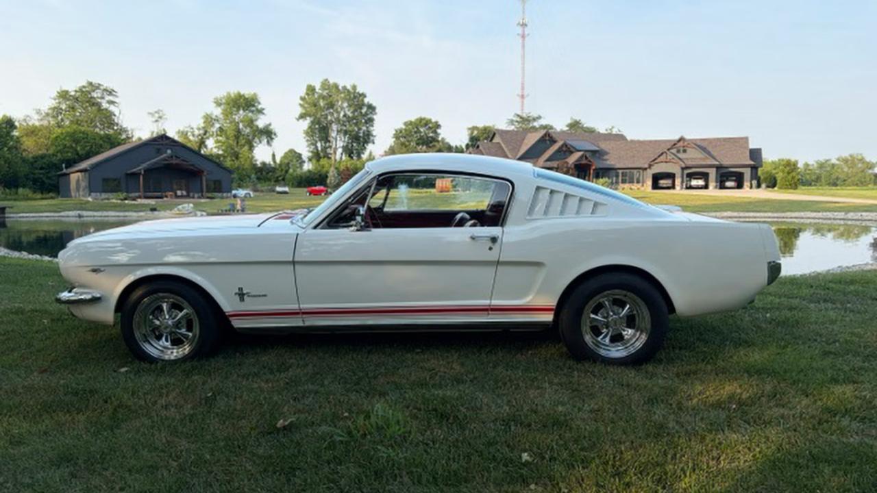Ford Mustang  1965