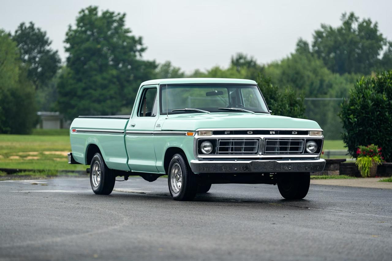 Ford F-100  1977