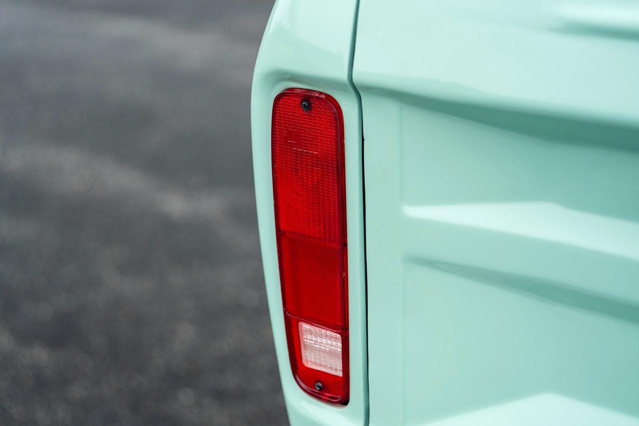 Ford F-100  1977