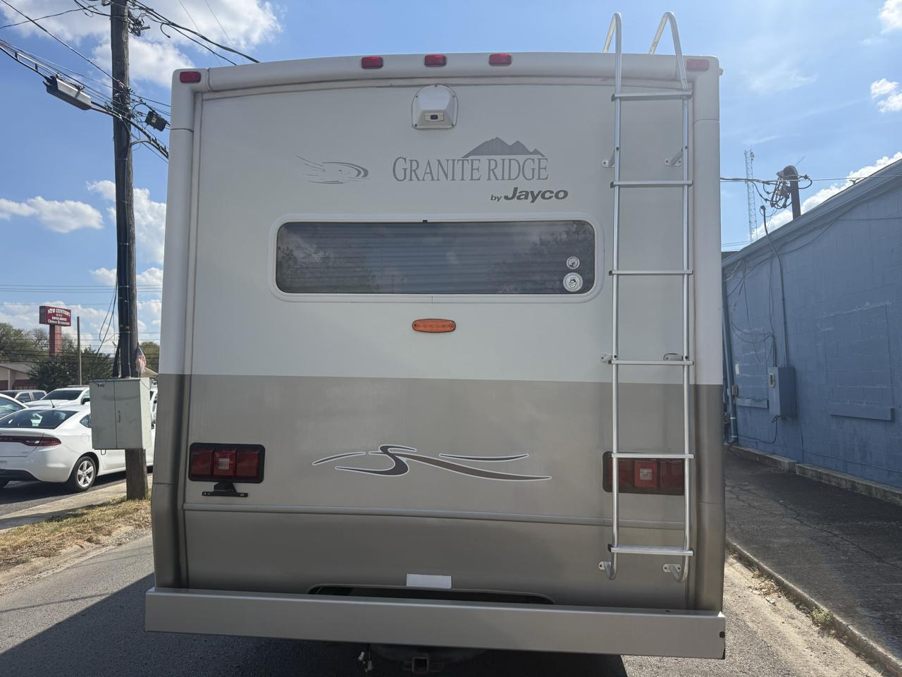 Ford Econoline Commercial Cutaway E-450 Super Duty 158" WB DRW 2003
