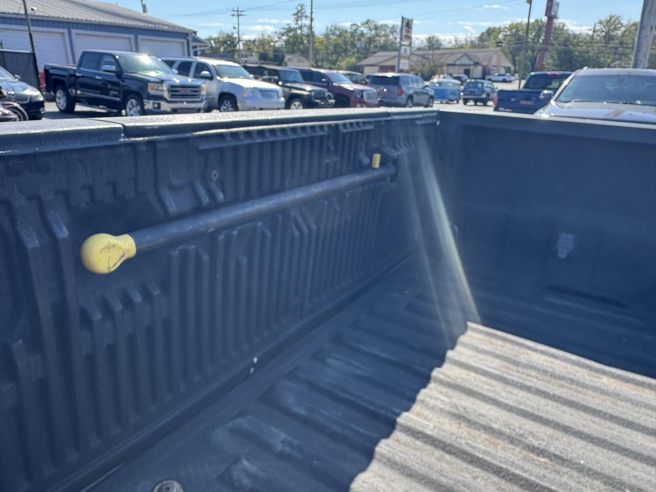Ford Super Duty F-450 DRW 2WD Crew Cab 172" XL 2010