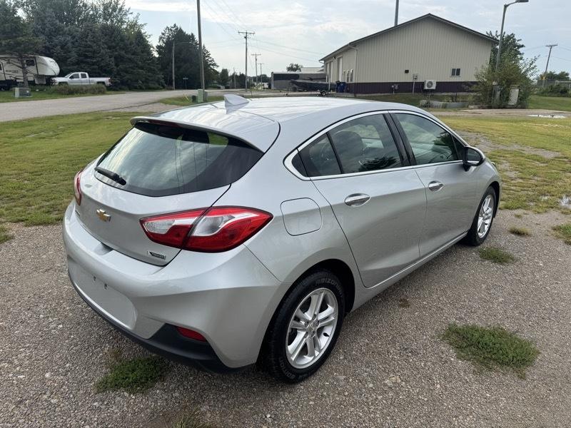Chevrolet Cruze Premier Hatchback 2018