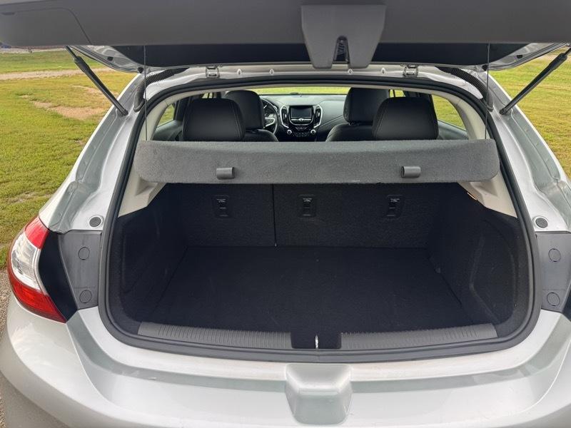 Chevrolet Cruze Premier Hatchback 2018
