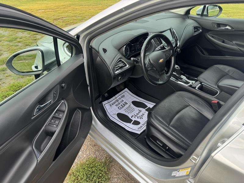 Chevrolet Cruze Premier Hatchback 2018