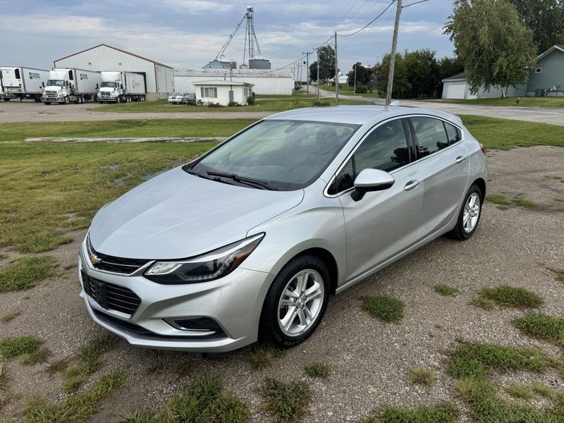 Chevrolet Cruze Premier Hatchback 2018