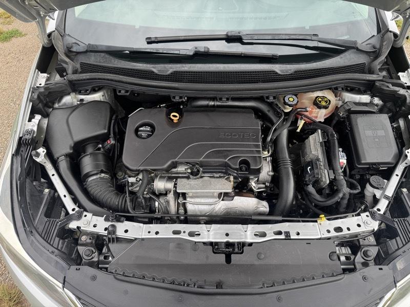 Chevrolet Cruze Premier Hatchback 2018