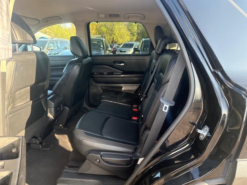 Nissan Pathfinder SL 4WD 2022