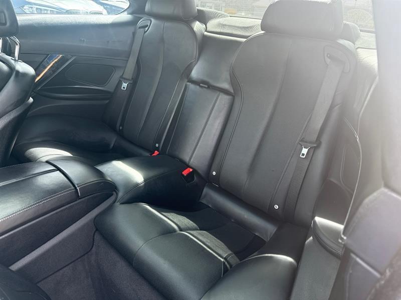 BMW 6-Series 650i Coupe 2013