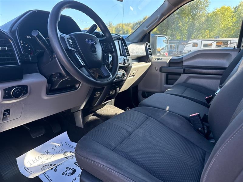 Ford F-150 XL SuperCrew 5.5-ft. Bed 4WD 2019 Ford F-150 XL SuperCrew 5.5-ft. Bed 4WD 2019