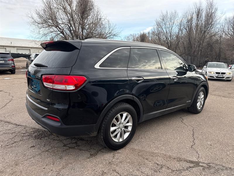 Kia Sorento LX V6 AWD 2016