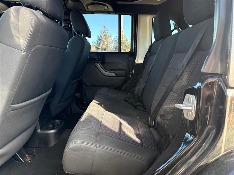 Jeep Wrangler Unlimited Sport 4WD 2011