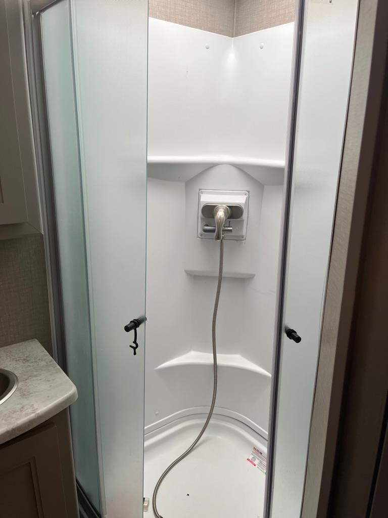 Ford F-550 Regular Cab DRW 4WD 2022