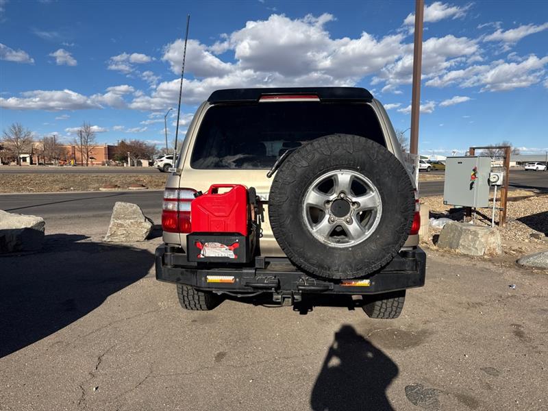 Toyota Land Cruiser 4WD 2005