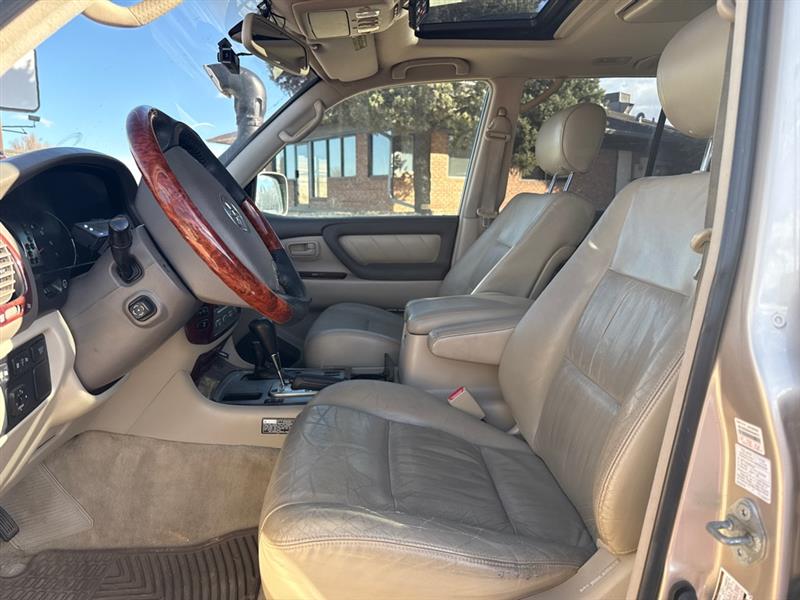 Toyota Land Cruiser 4WD 2005