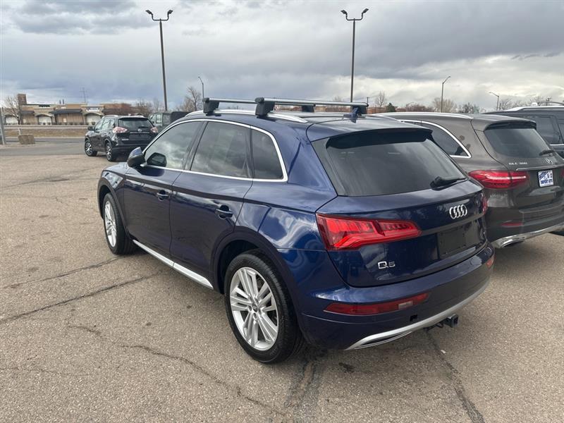 Audi Q5  2019