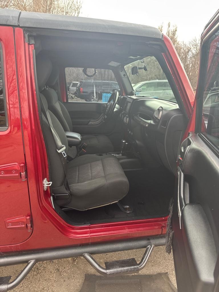 Jeep Wrangler Unlimited Sport 4WD 2012