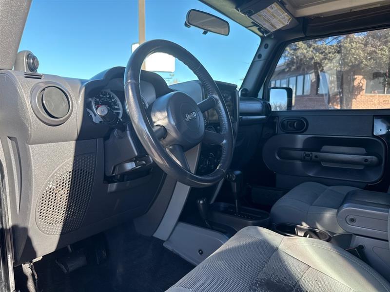 Jeep Wrangler Unlimited Sahara 4WD 2007