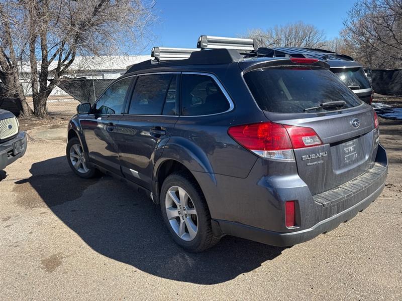 Subaru Outback 2.5i Premium 2014