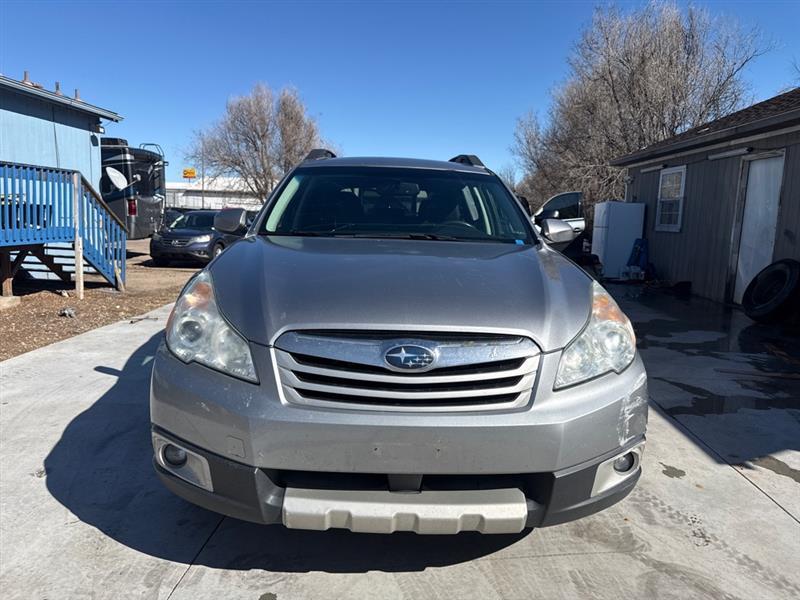 Subaru Outback 2.5i Limited 2010