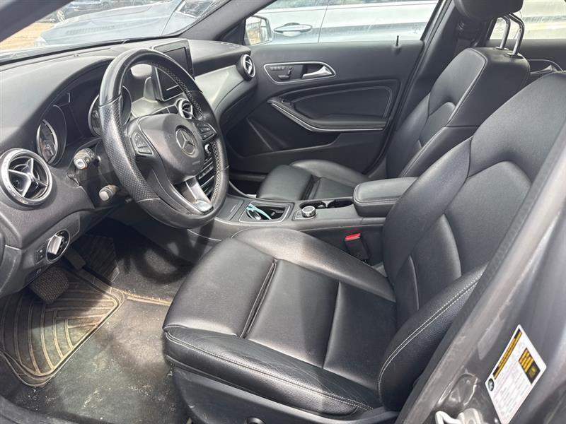 Mercedes-Benz GLA-Class GLA250 4MATIC 2017