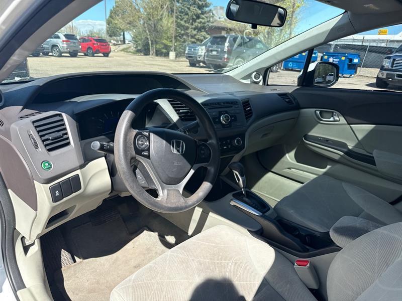 Honda Civic EX Sedan 5-Speed AT 2012