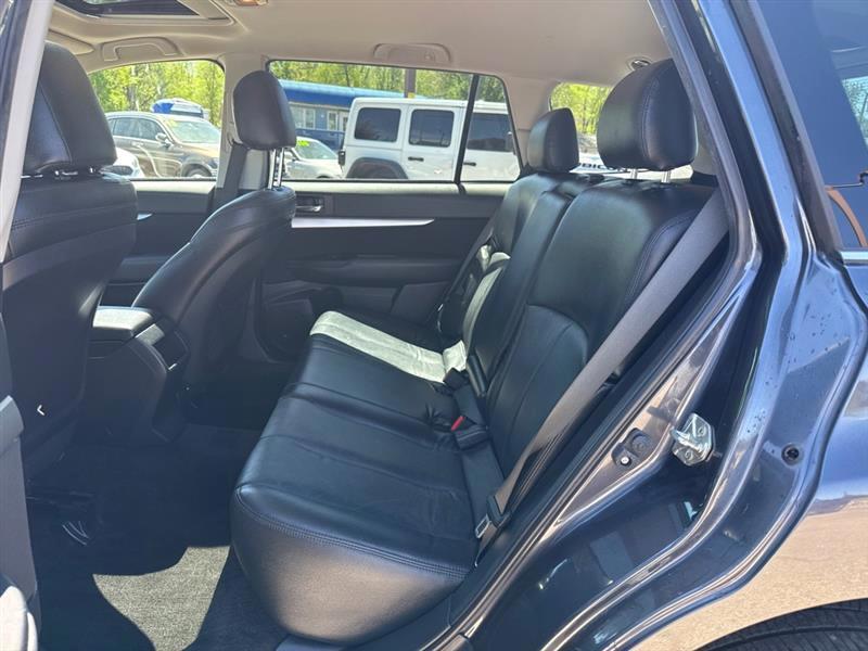 Subaru Outback 2.5i Premium 2013