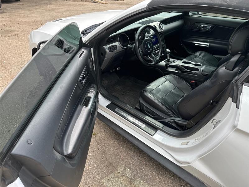 Ford Mustang EcoBoost Premium Convertible 2020