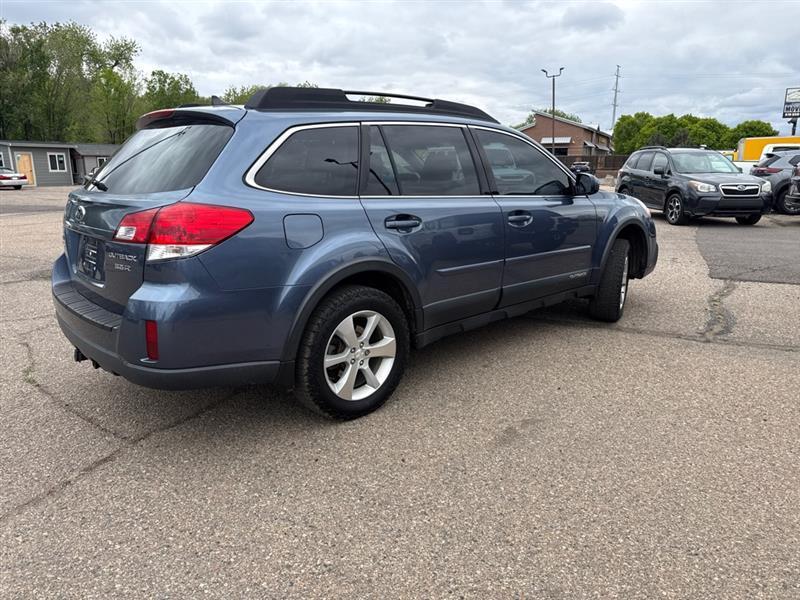 Subaru Outback 3.6R Limited 2014