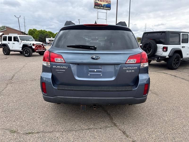 Subaru Outback 3.6R Limited 2014