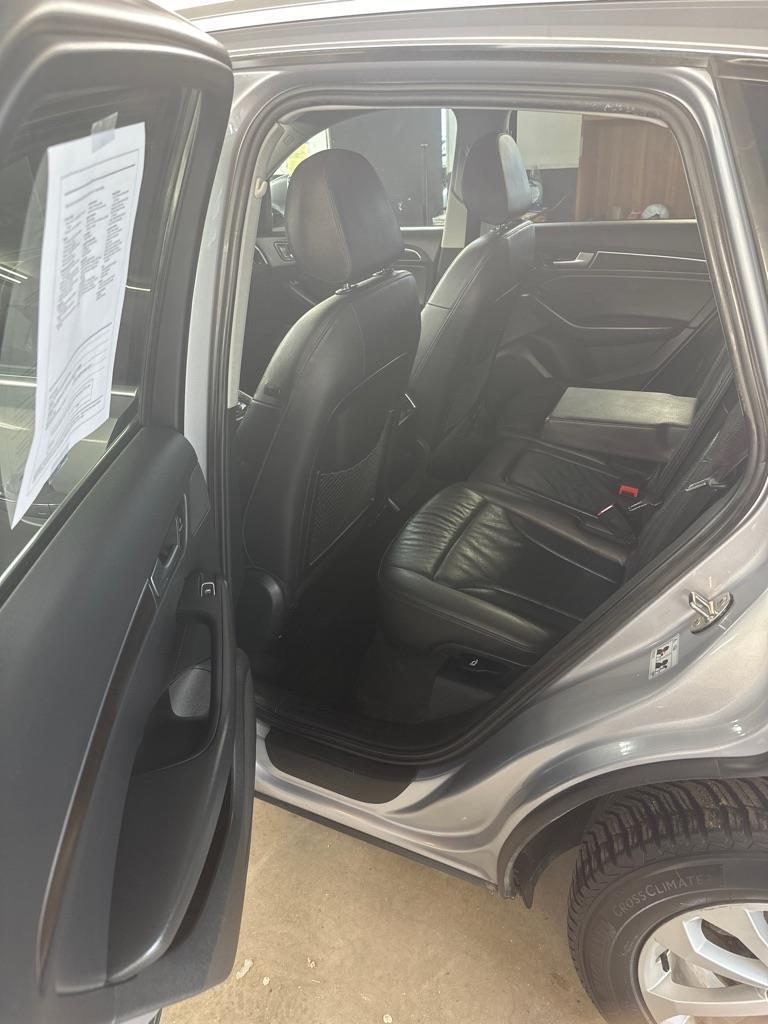 Audi Q5 2.0T Premium quattro 2015