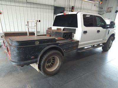 Ford F-350 SD XL Crew Cab Long Bed DRW 4WD 2018