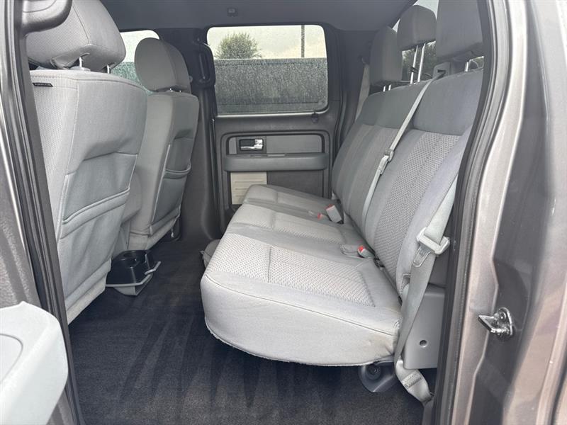 Ford F-150 XL SuperCrew 5.5-ft. Bed 4WD 2013