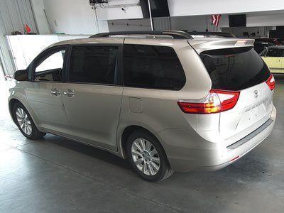Toyota Sienna Limited AWD 7-Passenger V6 2015