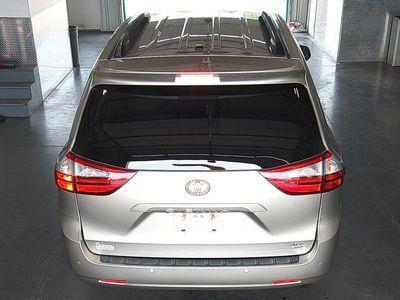 Toyota Sienna Limited AWD 7-Passenger V6 2015