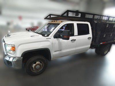 GMC Sierra 3500HD Base Crew Cab Long Box 4WD 2017