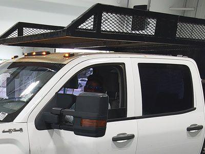 GMC Sierra 3500HD Base Crew Cab Long Box 4WD 2017