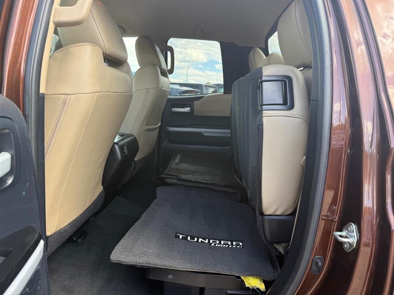 Toyota Tundra Limited 5.7L FFV Double Cab 4WD 2015