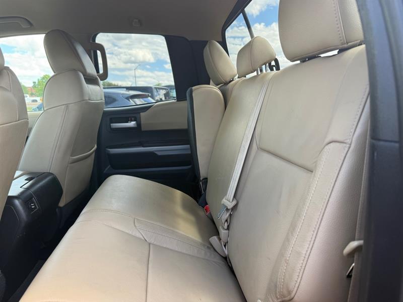Toyota Tundra Limited 5.7L FFV Double Cab 4WD 2015