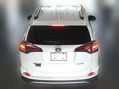 Toyota RAV4 Limited FWD 2016