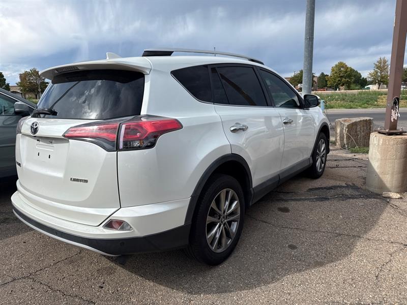 Toyota RAV4 Limited FWD 2016