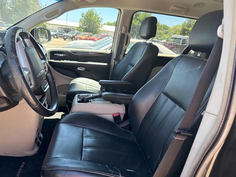 Chrysler Town & Country Touring 2014