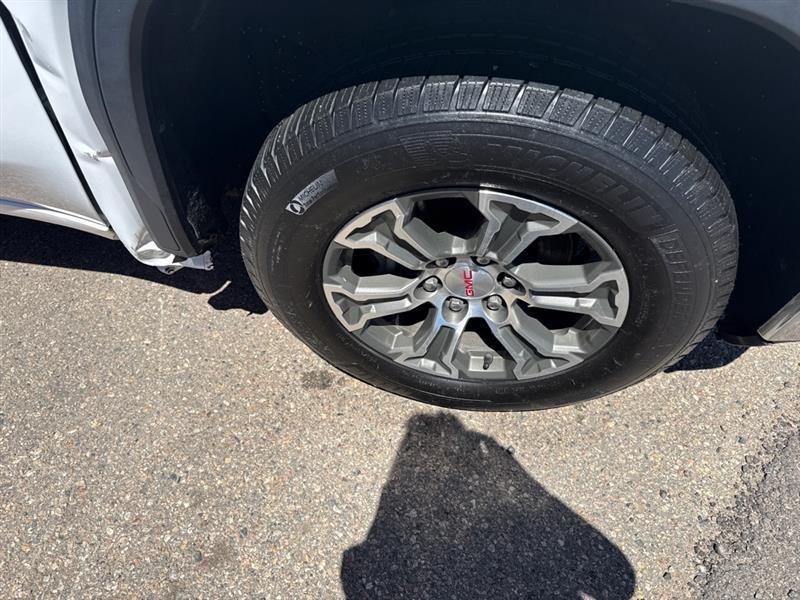 GMC Sierra 1500 SLE Crew Cab Short Box 4WD 2019