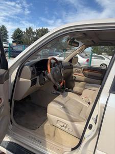 Lexus LX 470 Sport Utility 2003