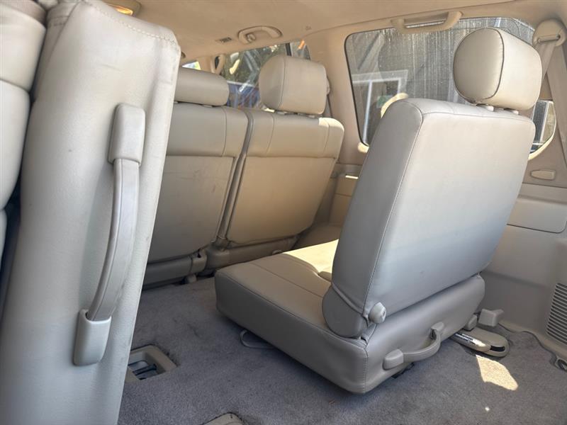 2003 Lexus LX 470 - Photo 14