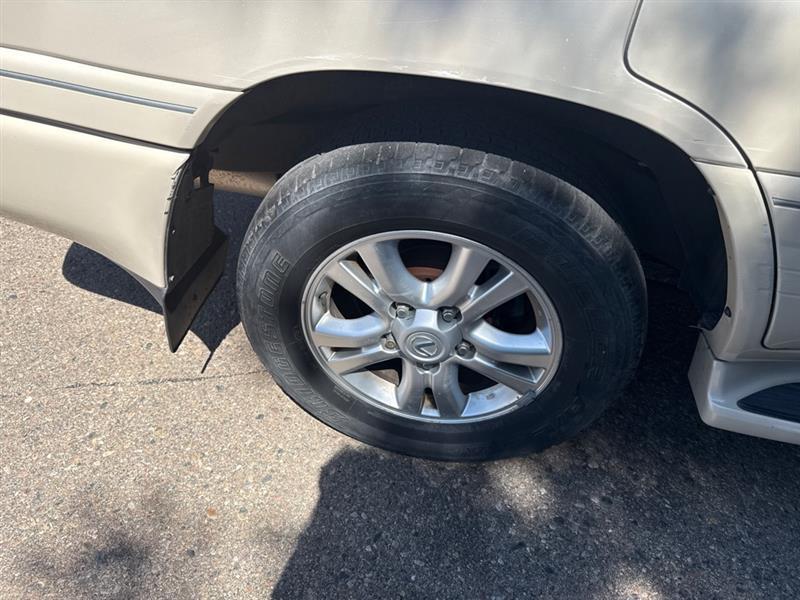 2003 Lexus LX 470 - Photo 15