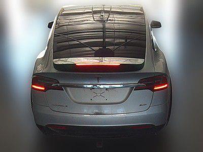 Tesla Model X 90D 2016