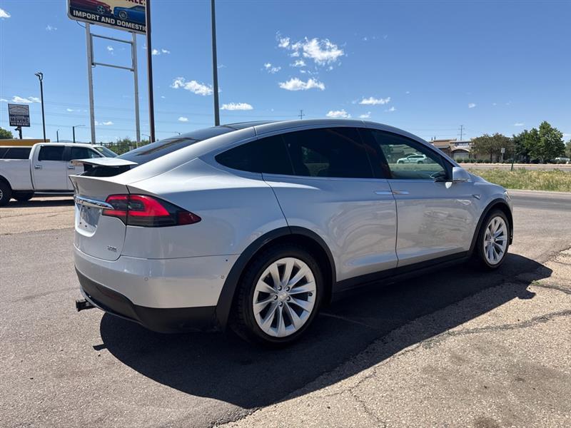 Tesla Model X 90D 2016